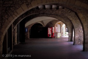 Anachronism Sp1999_1001x-064 - Spain